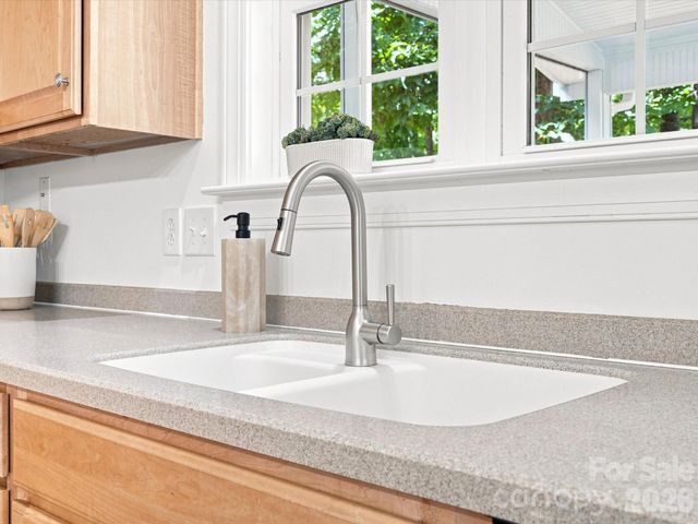 1012 Easthampton Lane, Waxhaw, NC 28173