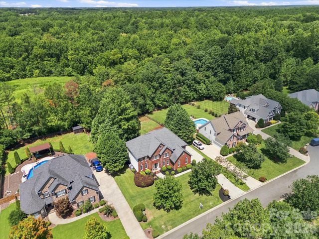 1012 Easthampton Lane, Waxhaw, NC 28173