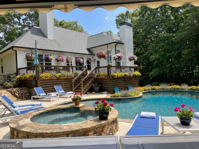 44 Paschal Court, Dawsonville, GA 30534