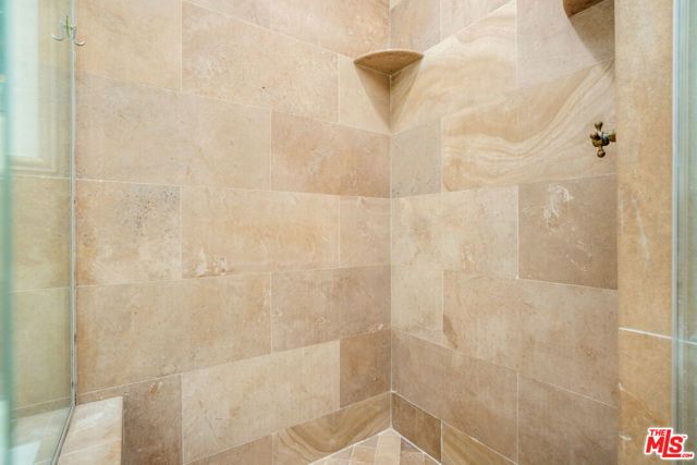 2917 N Poinsettia Avenue, Manhattan Beach, CA 90266