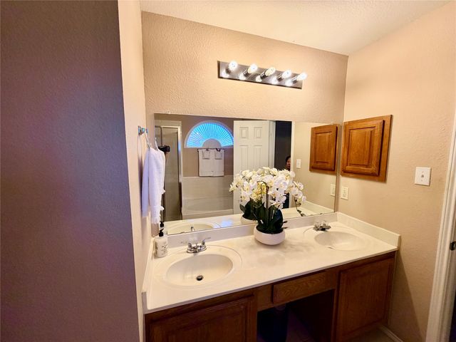 2233 Hickory Drive, Little Elm, TX 75068