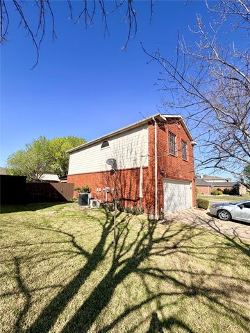 2233 Hickory Drive, Little Elm, TX 75068