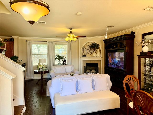 2233 Hickory Drive, Little Elm, TX 75068