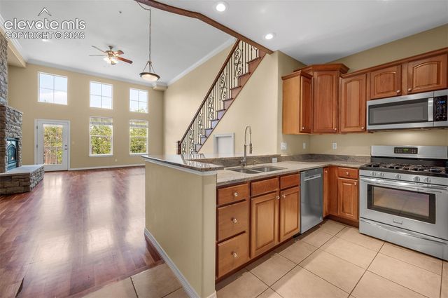233 E Fountain Boulevard 200, Colorado Springs, CO 80903