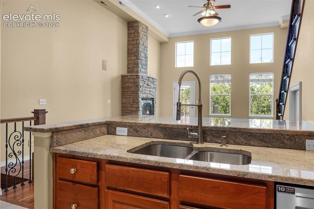 233 E Fountain Boulevard 200, Colorado Springs, CO 80903