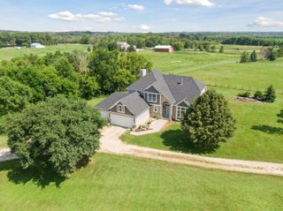 8051 165th Street E, Credit River Twp, MN 55372