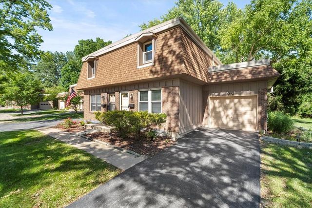 11846 Sologne Court, Maryland Heights, MO 63043