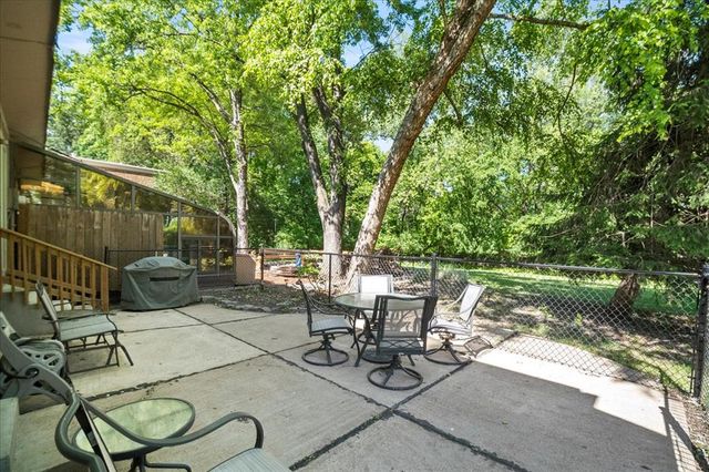 11846 Sologne Court, Maryland Heights, MO 63043