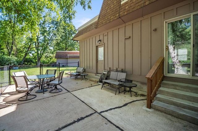 11846 Sologne Court, Maryland Heights, MO 63043