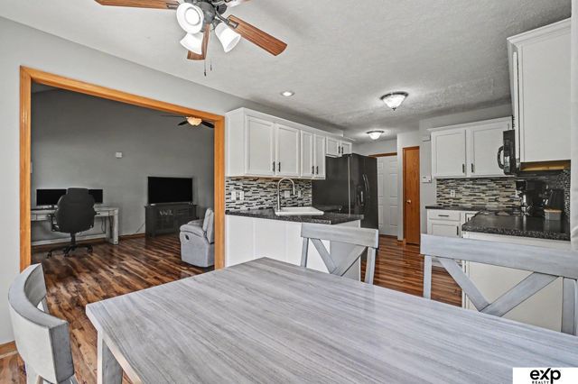 7036 S 154 Street, Omaha, NE 68138