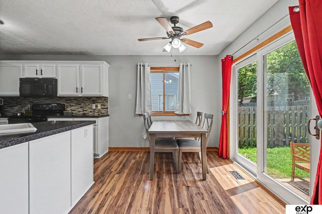 7036 S 154 Street, Omaha, NE 68138
