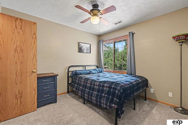 7036 S 154 Street, Omaha, NE 68138