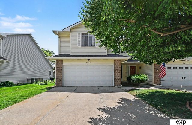 7036 S 154 Street, Omaha, NE 68138