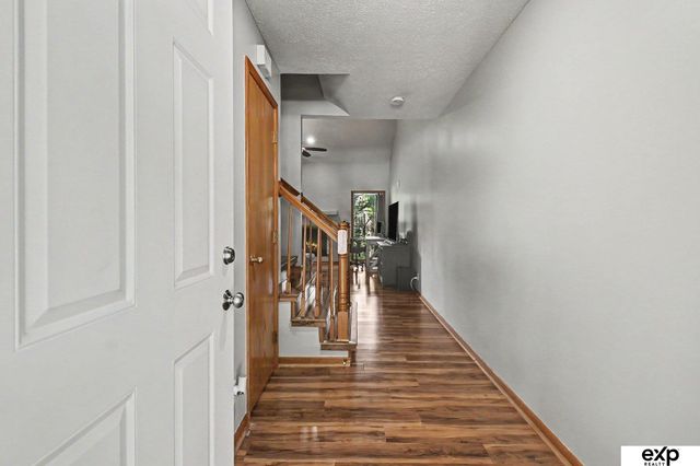7036 S 154 Street, Omaha, NE 68138
