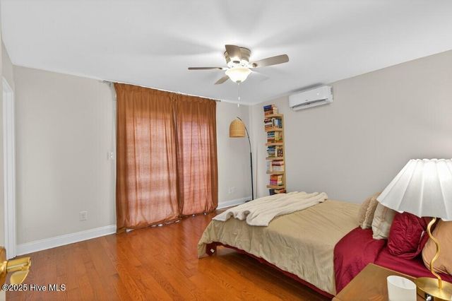 208 Pollock Street, Pollocksville, NC 28573