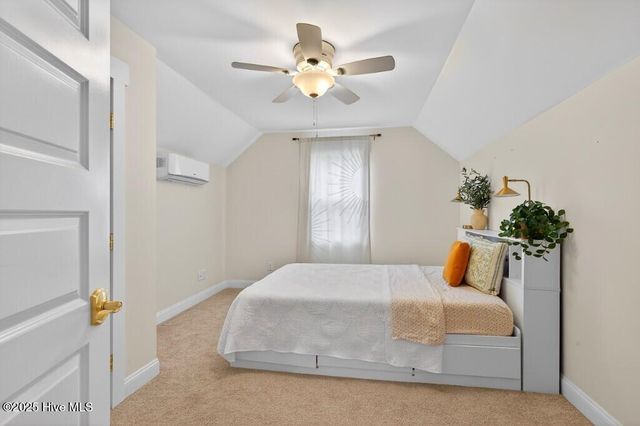 208 Pollock Street, Pollocksville, NC 28573