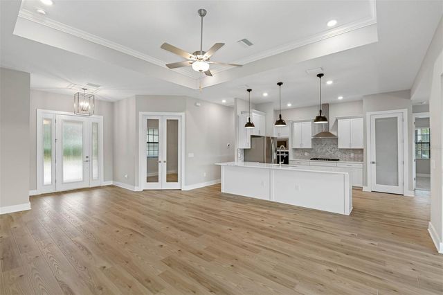 5601 SUMMIT VIEW DRIVE, Brooksville, FL 34601