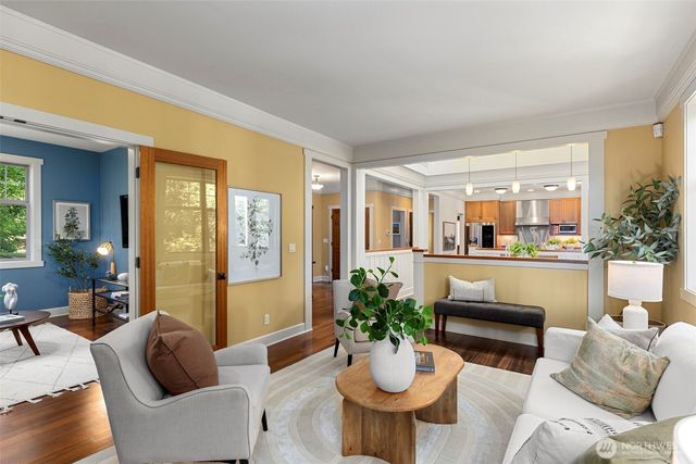 4810 Rose Avenue NE, Bainbridge Island, WA 98110