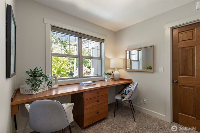 4810 Rose Avenue NE, Bainbridge Island, WA 98110