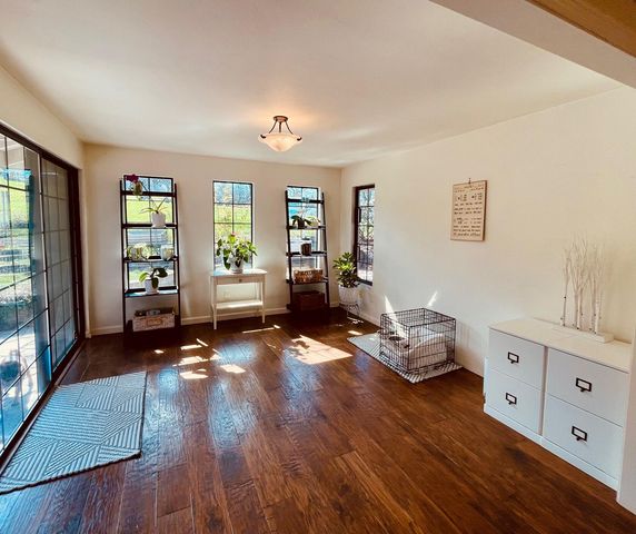 2446 Heritage Way, Medford, OR 97504