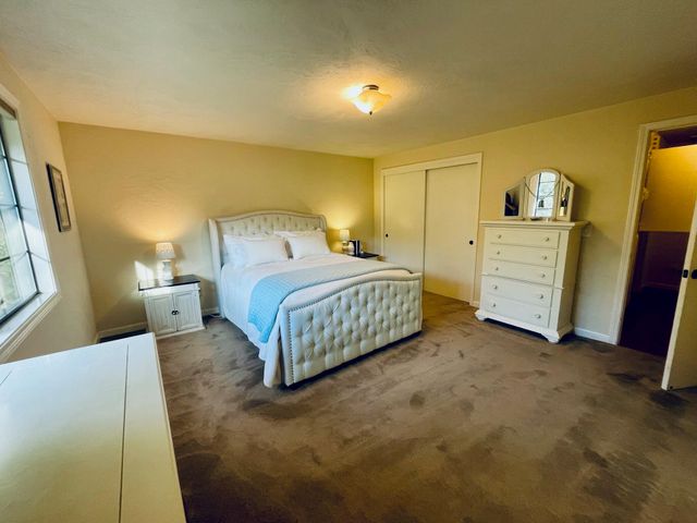 2446 Heritage Way, Medford, OR 97504