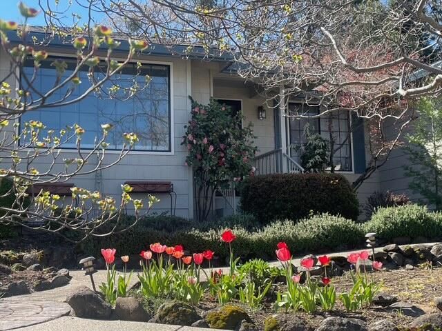 2446 Heritage Way, Medford, OR 97504