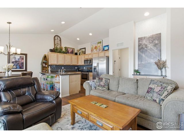 1804 101st Ave Ct, Greeley, CO 80634