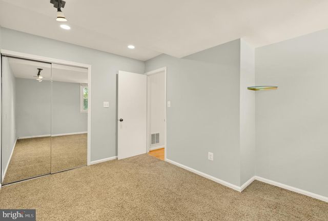 8407 GEORGIAN WAY, Annandale, VA 22003