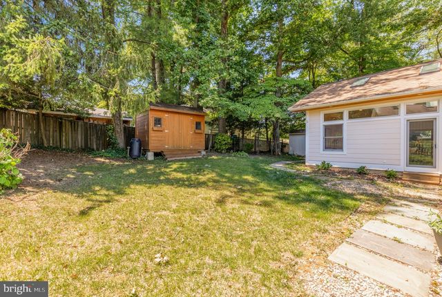 8407 GEORGIAN WAY, Annandale, VA 22003