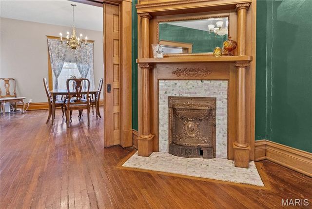 918 5th Street, Carrollton, IL 62016