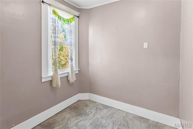 918 5th Street, Carrollton, IL 62016