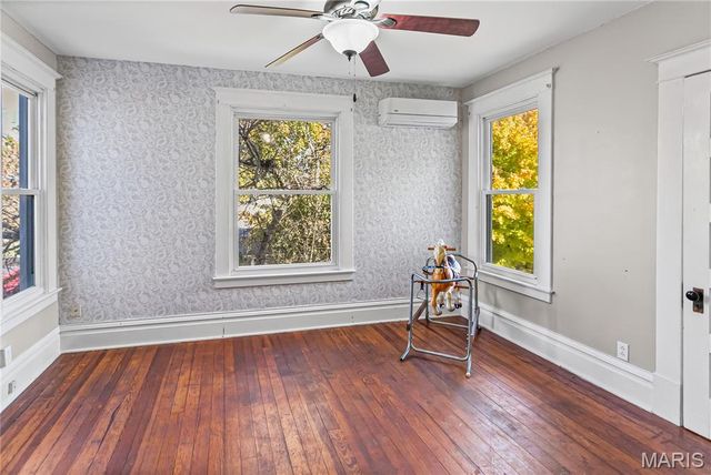 918 5th Street, Carrollton, IL 62016