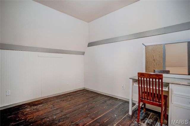 918 5th Street, Carrollton, IL 62016