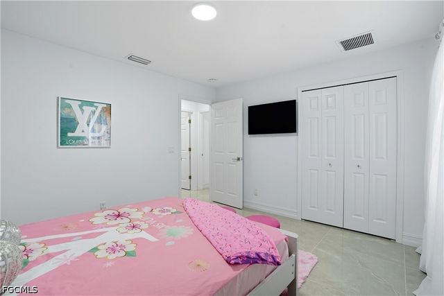 3235 NW 17th LN, Cape Coral, FL 33993
