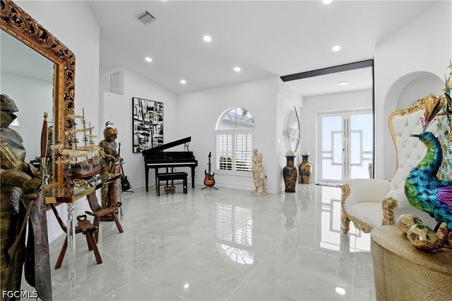 3235 NW 17th LN, Cape Coral, FL 33993