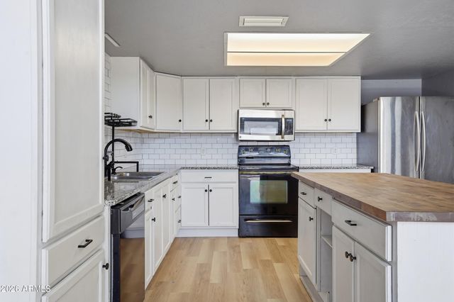 2019 W LEMON TREE Place 1102, Chandler, AZ 85224