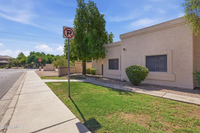 2019 W LEMON TREE Place 1102, Chandler, AZ 85224