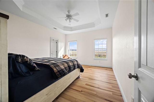 1601 Viney Grove Road, Prairie Grove, AR 72753