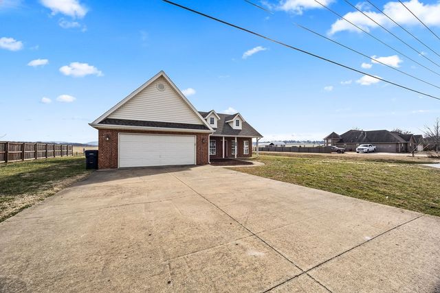 1601 Viney Grove Road, Prairie Grove, AR 72753