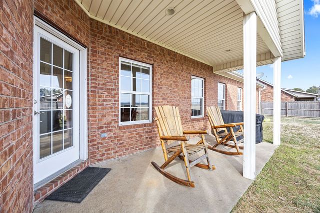 1601 Viney Grove Road, Prairie Grove, AR 72753