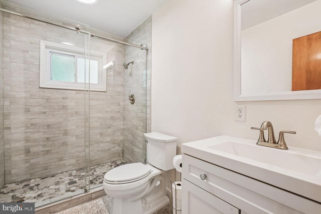 3210 PATRICK HENRY DR, Falls Church, VA 22044