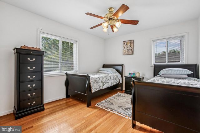 3210 PATRICK HENRY DR, Falls Church, VA 22044