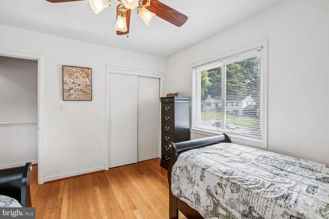 3210 PATRICK HENRY DR, Falls Church, VA 22044