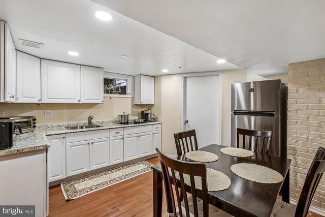 3210 PATRICK HENRY DR, Falls Church, VA 22044