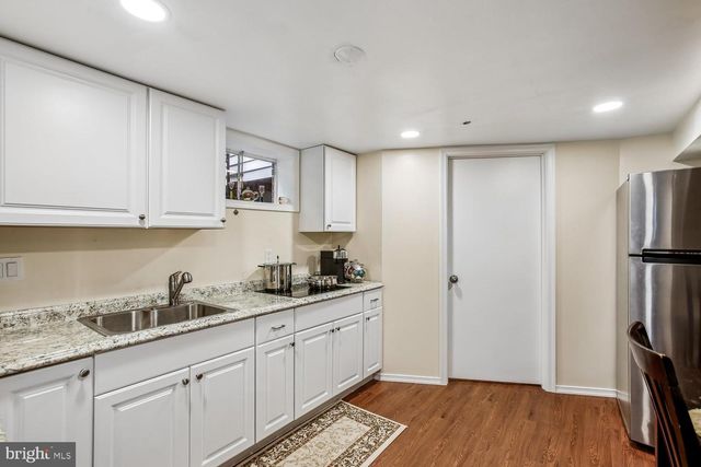 3210 PATRICK HENRY DR, Falls Church, VA 22044