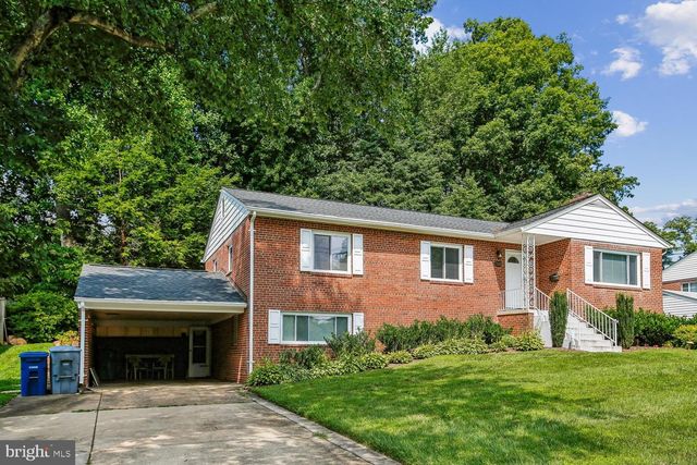 3210 PATRICK HENRY DR, Falls Church, VA 22044