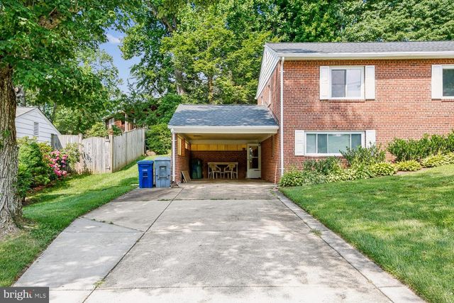 3210 PATRICK HENRY DR, Falls Church, VA 22044