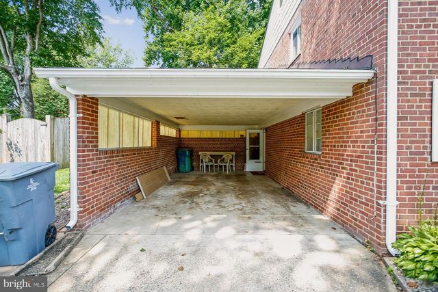 3210 PATRICK HENRY DR, Falls Church, VA 22044
