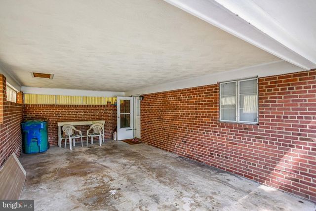 3210 PATRICK HENRY DR, Falls Church, VA 22044