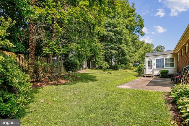 3210 PATRICK HENRY DR, Falls Church, VA 22044